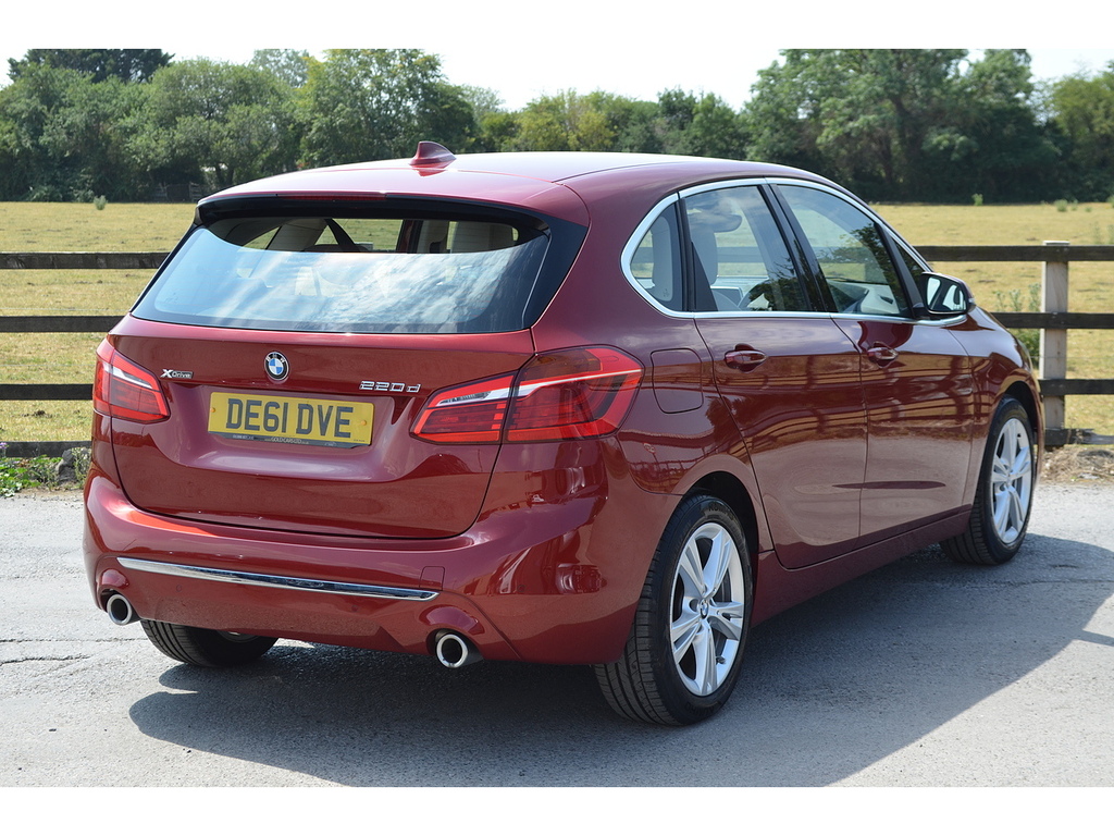 BMW 2 Series Active Tourer 1.5 225Xe 7.6Kwh M Sport Premium 4Wd Euro 6 White #8