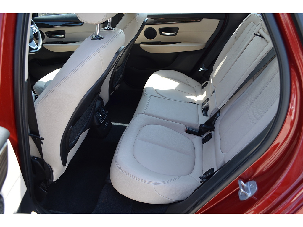 BMW 2 Series Active Tourer 1.5 225Xe 7.6Kwh M Sport Premium 4Wd Euro 6 White #19