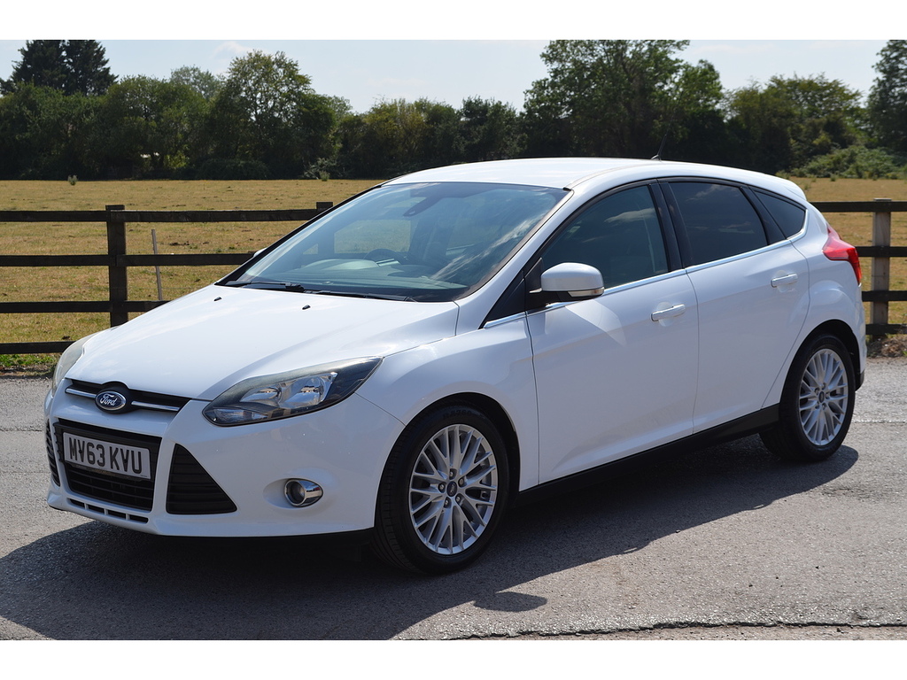 Ford Focus Tdci Zetec MV63KVU White #4