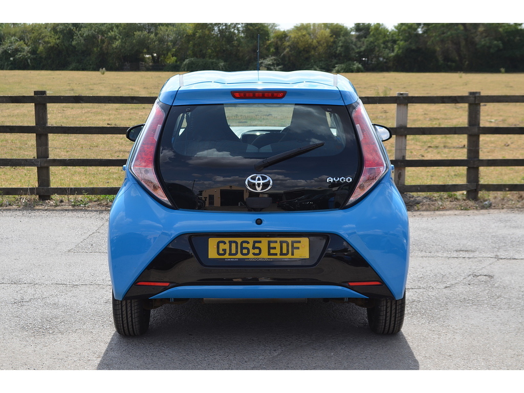 Toyota Aygo Hatchback 1.0 Red #7