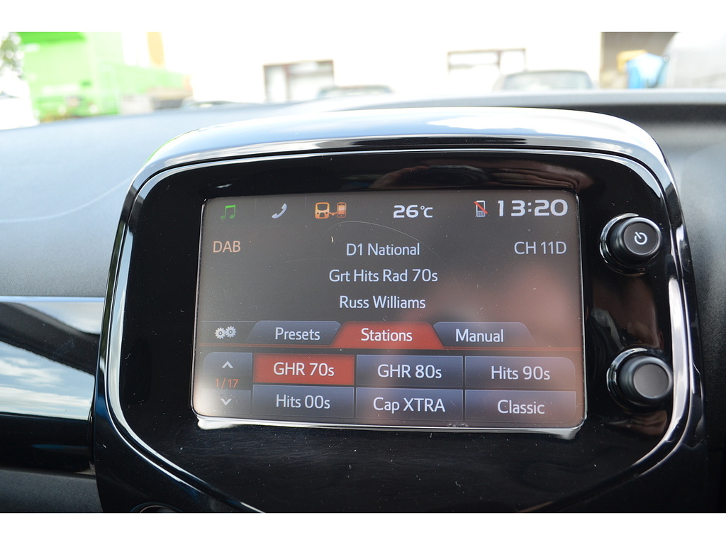 Toyota Aygo Hatchback 1.0 Red #31
