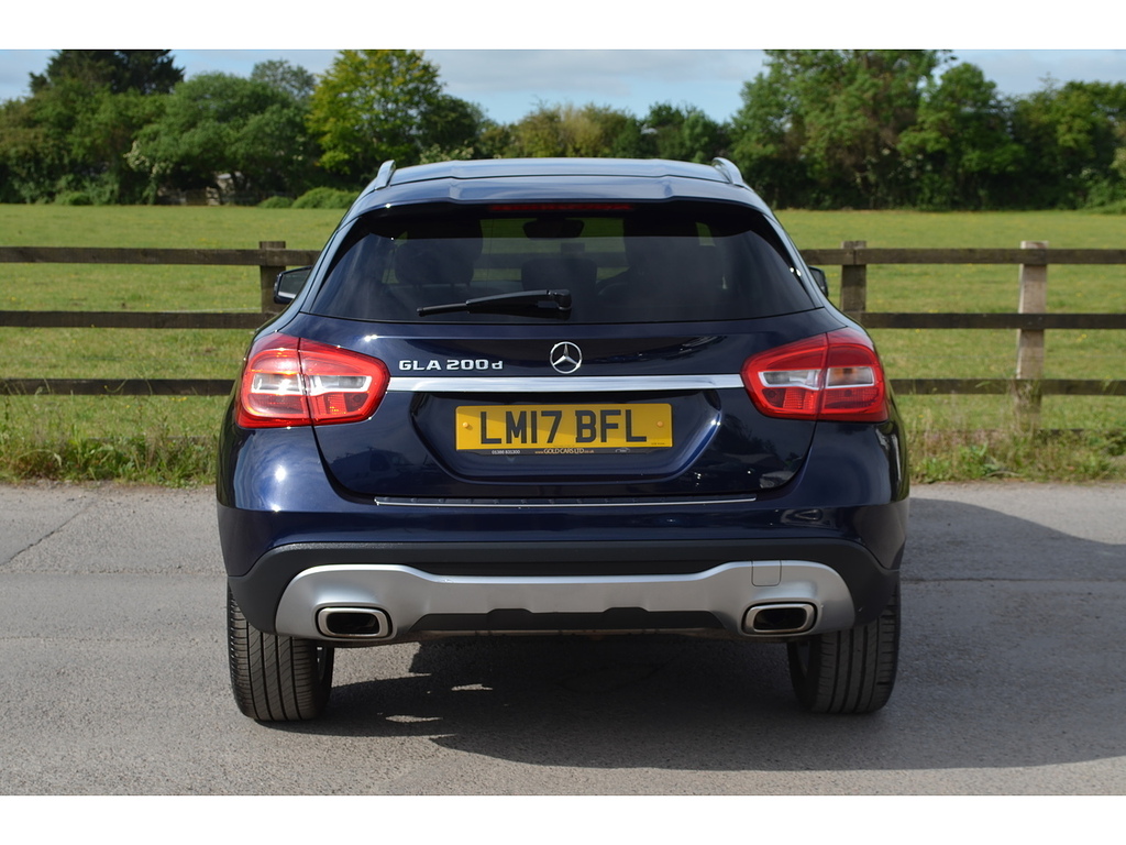 Mercedes-Benz GLA Class 2.1 Gla 220 D 4Matic Amg Line Premium Plus Red #7