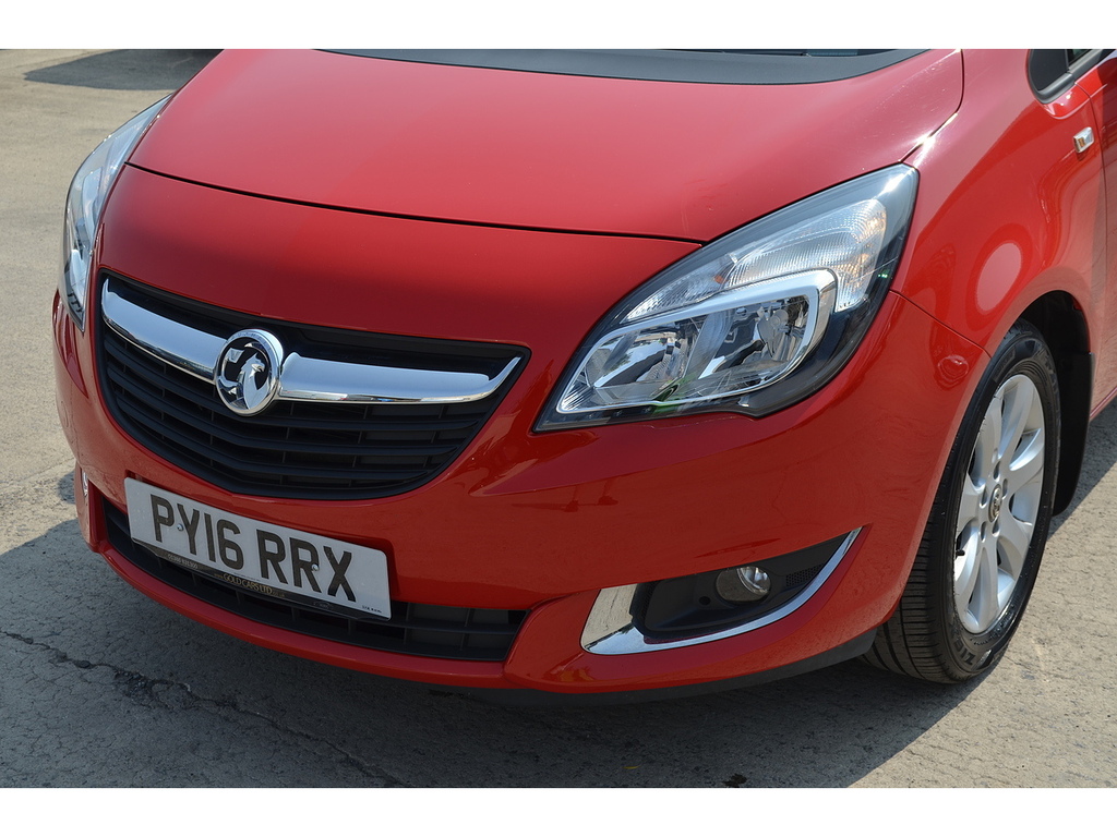Vauxhall Meriva 1.4 Life 99 Bhp White #31