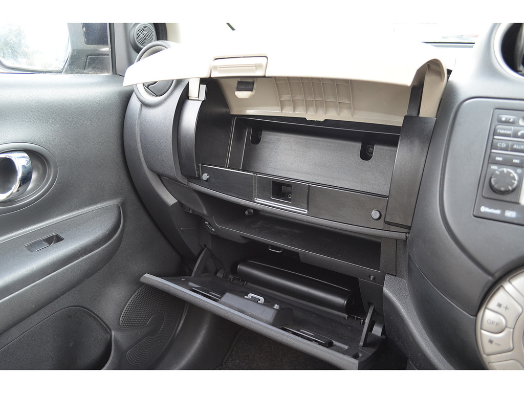 Nissan Micra Visia Black #34