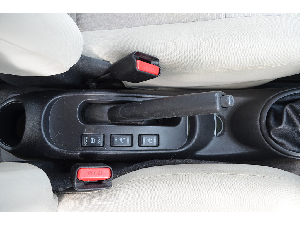 Nissan Micra Visia Black #35