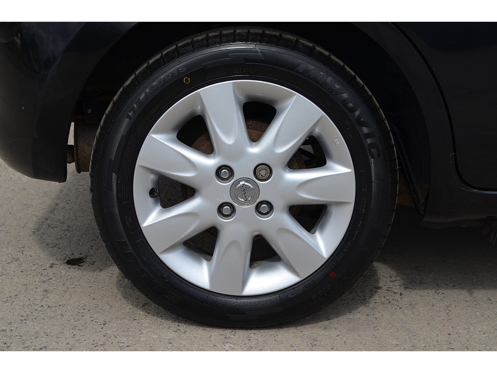Nissan Micra Visia Black #11