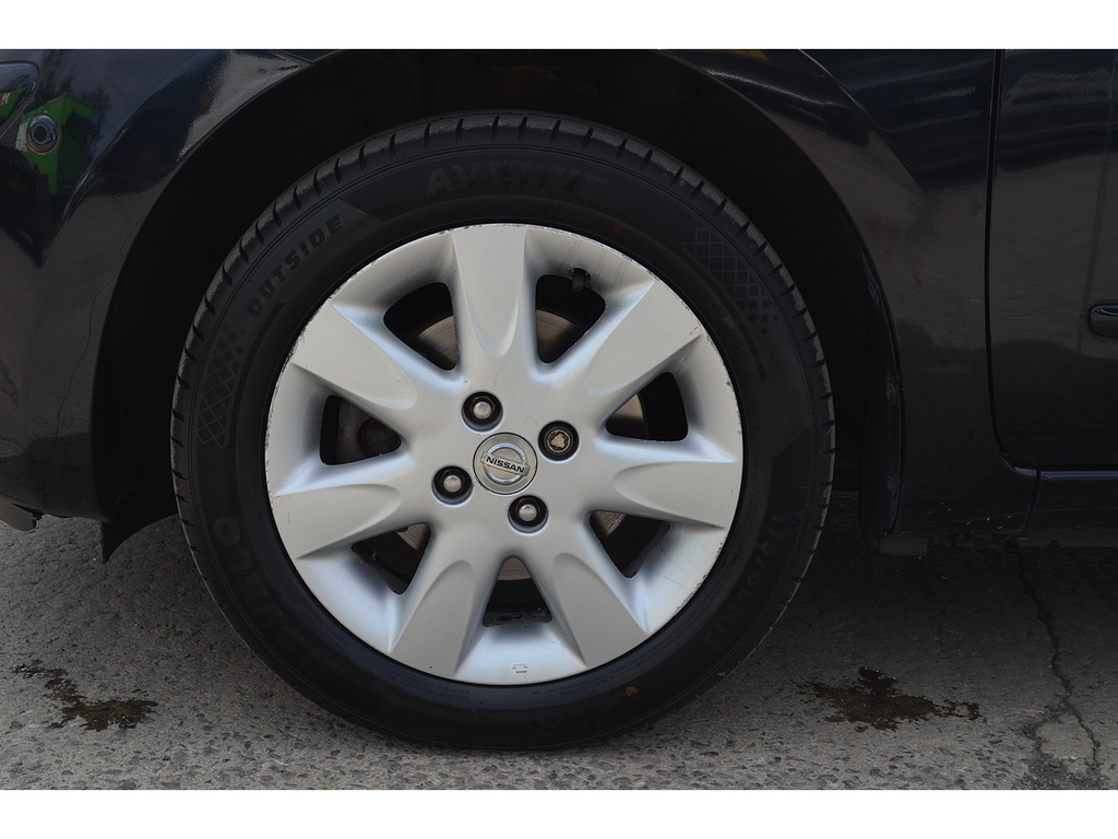 Nissan Micra Visia Black #13