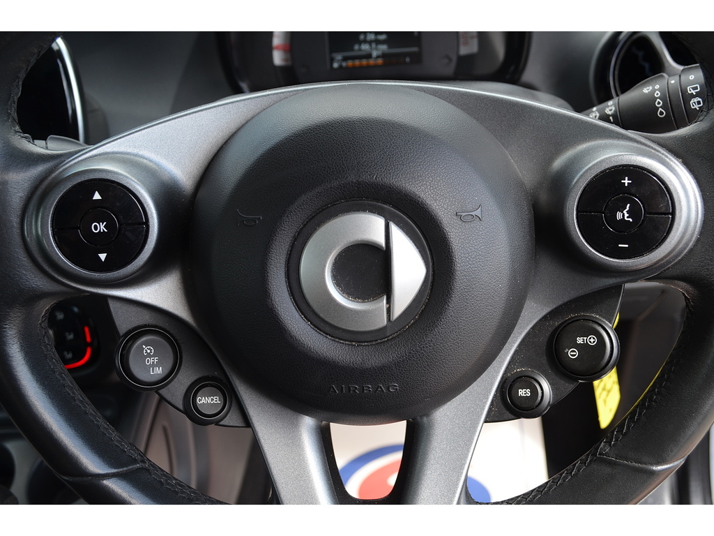 Smart Fortwo Fortwo Edition1 T White #16