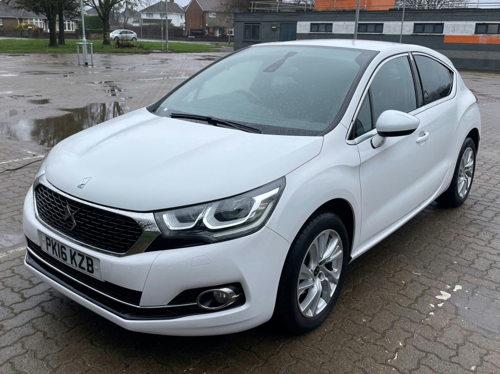 DS DS 4 1.6 Bluehdi Elegance White #2