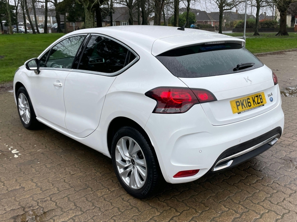 DS DS 4 1.6 Bluehdi Elegance White #4