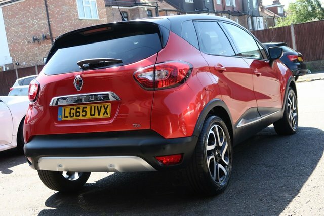 Renault Captur 2015 1.2 Tce Energy Signature Nav Suv A Red #3