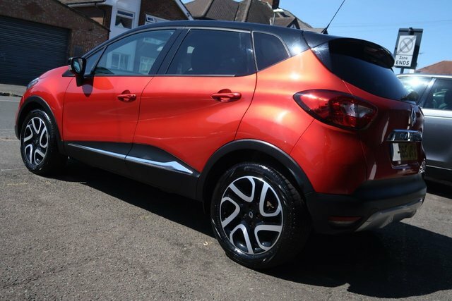 Renault Captur 2015 1.2 Tce Energy Signature Nav Suv A Red #5