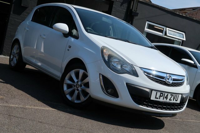 Vauxhall Corsa 2014 1.2 16V Excite Hatchback Eu White #2