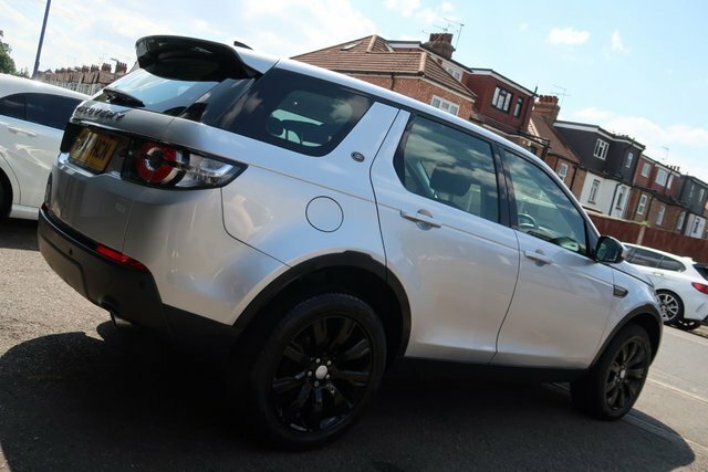 Land Rover Discovery Sport 2017 2.0 Td4 Se Tech Suv 4Wd Euro Silver #3
