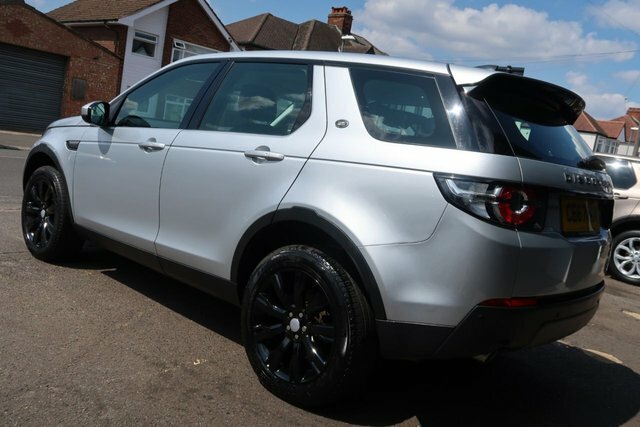 Land Rover Discovery Sport 2017 2.0 Td4 Se Tech Suv 4Wd Euro Silver #6