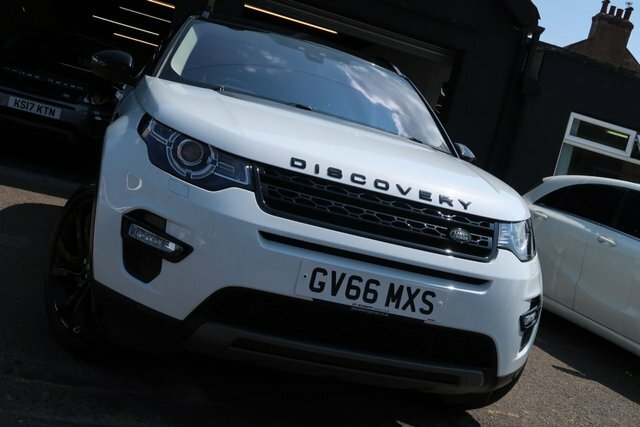 Land Rover Discovery Sport 2016 2.0 Td4 Hse Black Suv 4Wd Eur Black