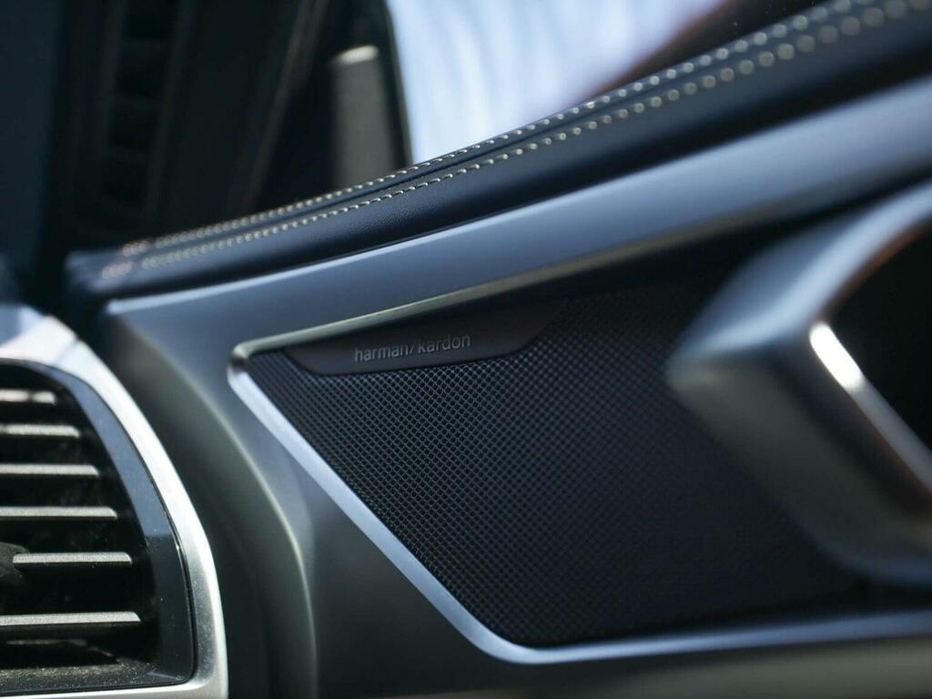 BMW 8 Series M850i Xdrive Black #31