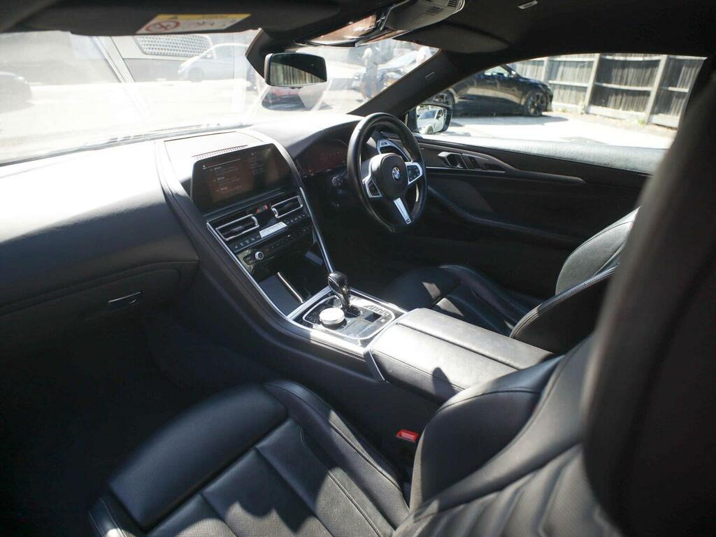 BMW 8 Series M850i Xdrive Black #28