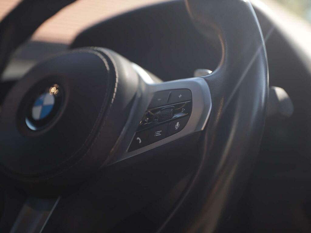 BMW 8 Series M850i Xdrive Black #22