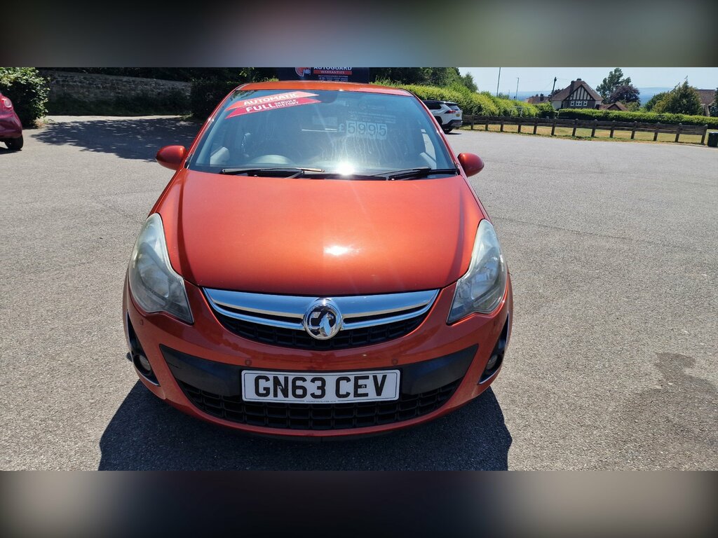 Vauxhall Corsa 1.4 16V Se Hatchback Euro 5 100 P Red