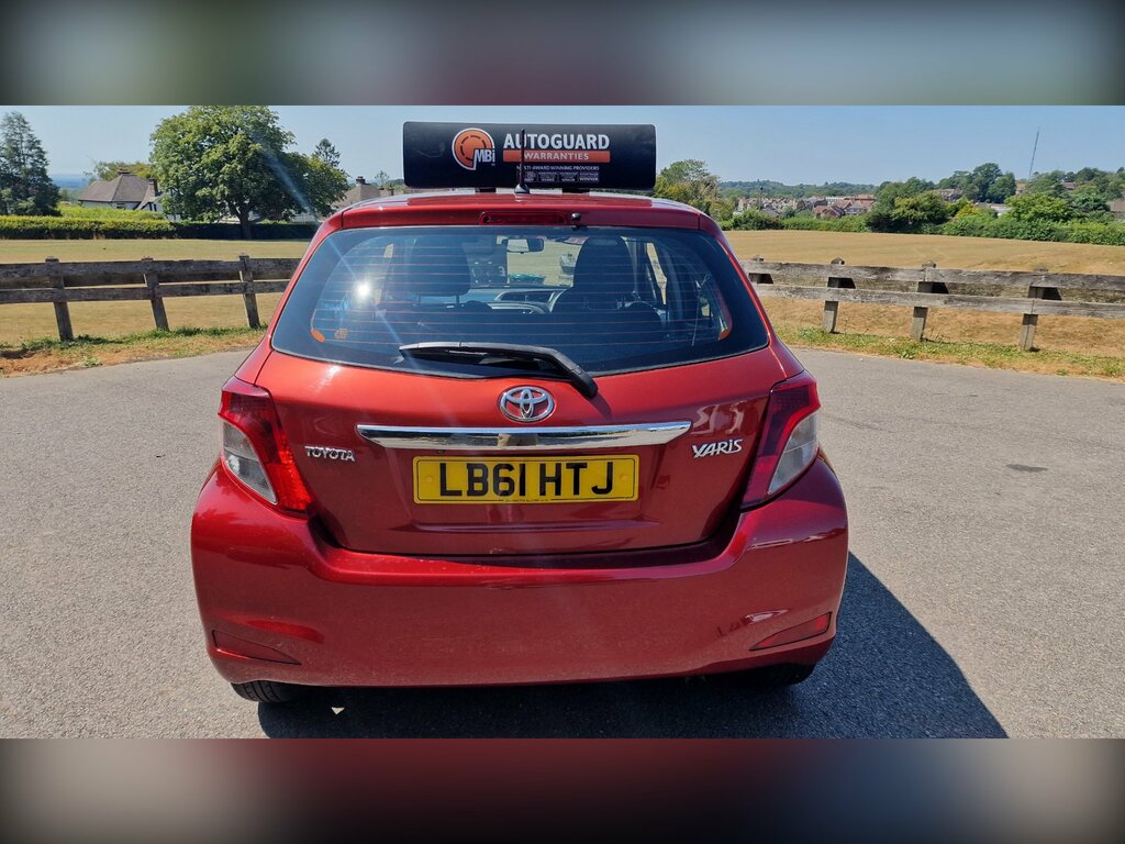 Toyota Yaris 1.33 Dual Vvt-i Tr Hatchback Eur Red #6