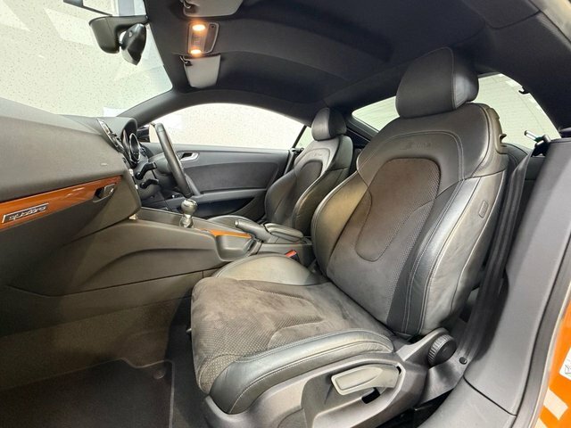 Audi TT 2.0 Tdi Black Edition Coupe Quat Black #2