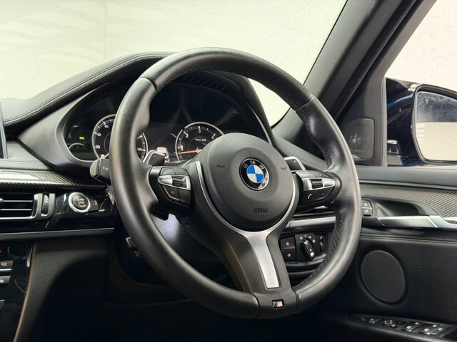 BMW X6  White #9