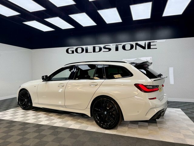 BMW 3 Series 2.0 330I M Sport Touring Euro 6 S White