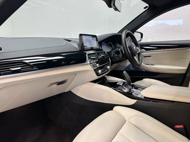BMW 5 Series 2.0 520D M Sport Saloon Xdrive Eur Blue #3