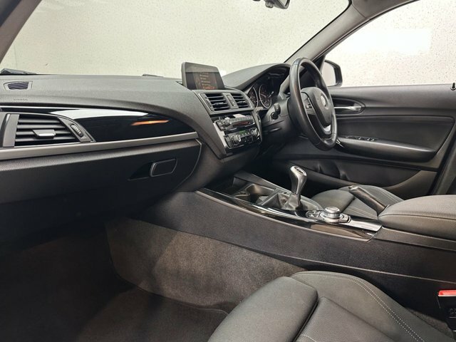 BMW 1 Series 2.0 118D Sport Hatchback Euro 6 Black #3