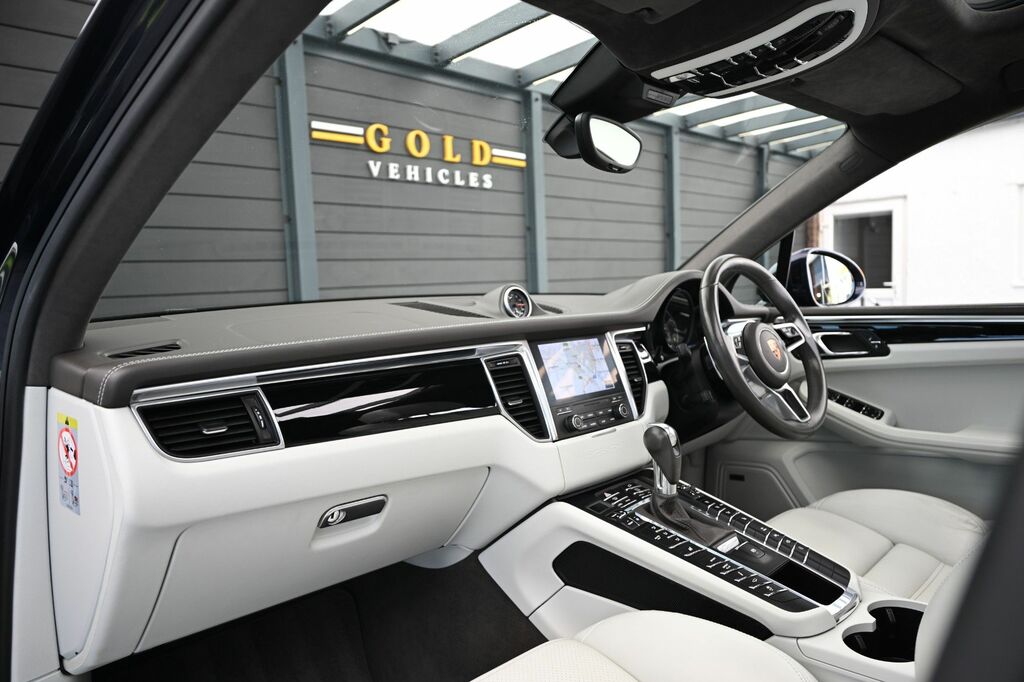 Porsche Macan 252 Pdk Grey #60