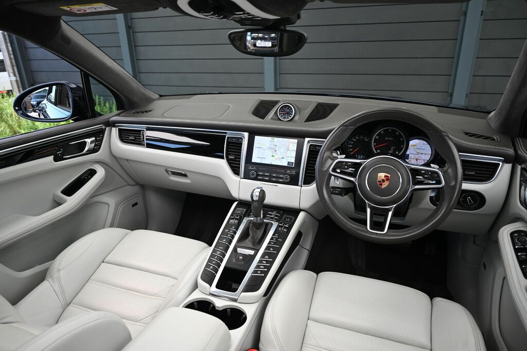Porsche Macan 252 Pdk Grey #32