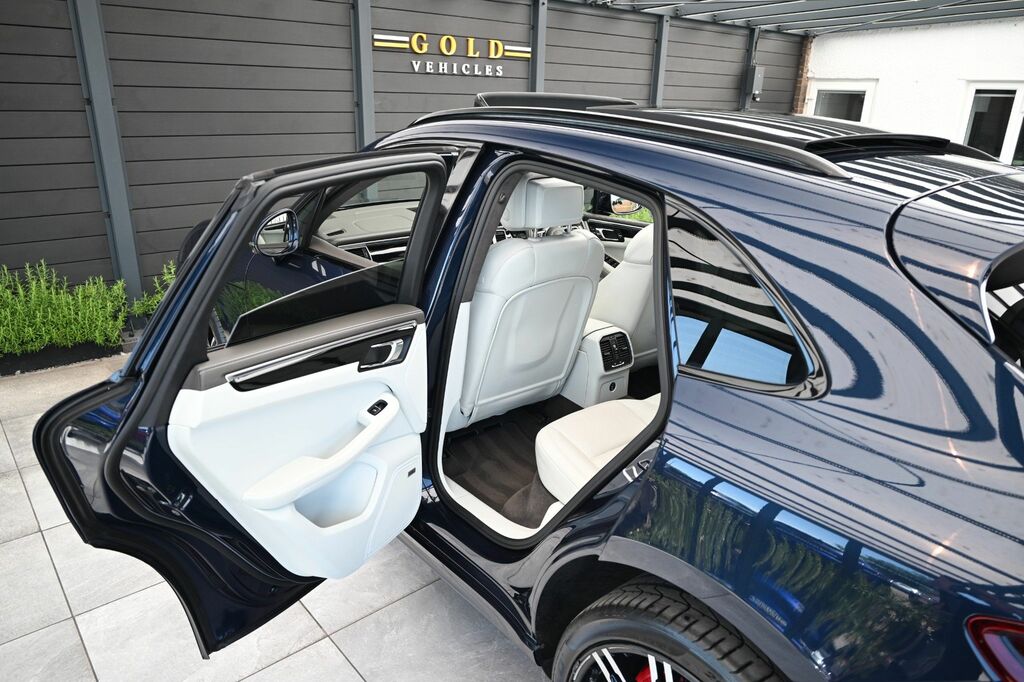Porsche Macan 252 Pdk Grey #56