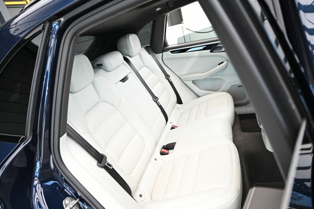 Porsche Macan 252 Pdk Grey #17
