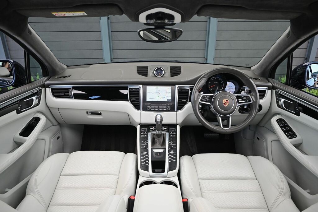 Porsche Macan 252 Pdk Grey #21