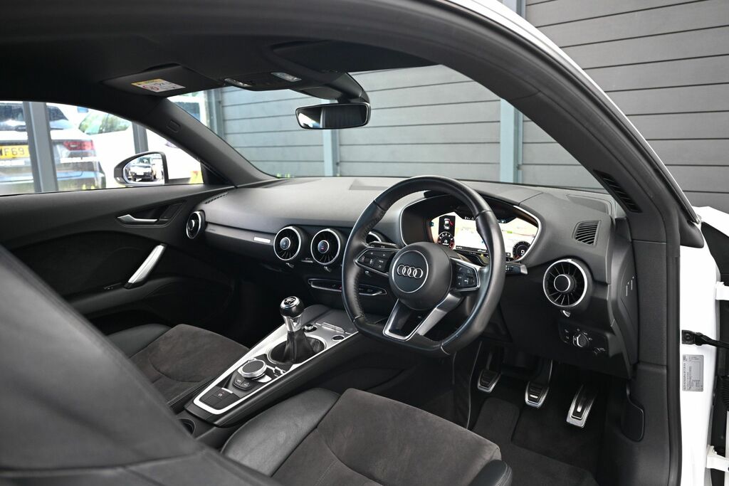 Audi TT 1.8 Tfsi S Line Euro 6 Ss Red #13