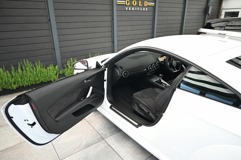 Audi TT 1.8 Tfsi S Line Euro 6 Ss Red #48
