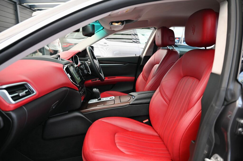 Maserati Ghibli Automatic Black #26