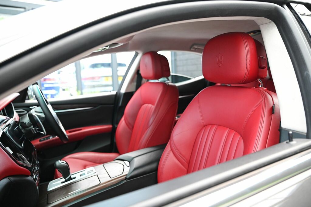 Maserati Ghibli Automatic Black #45