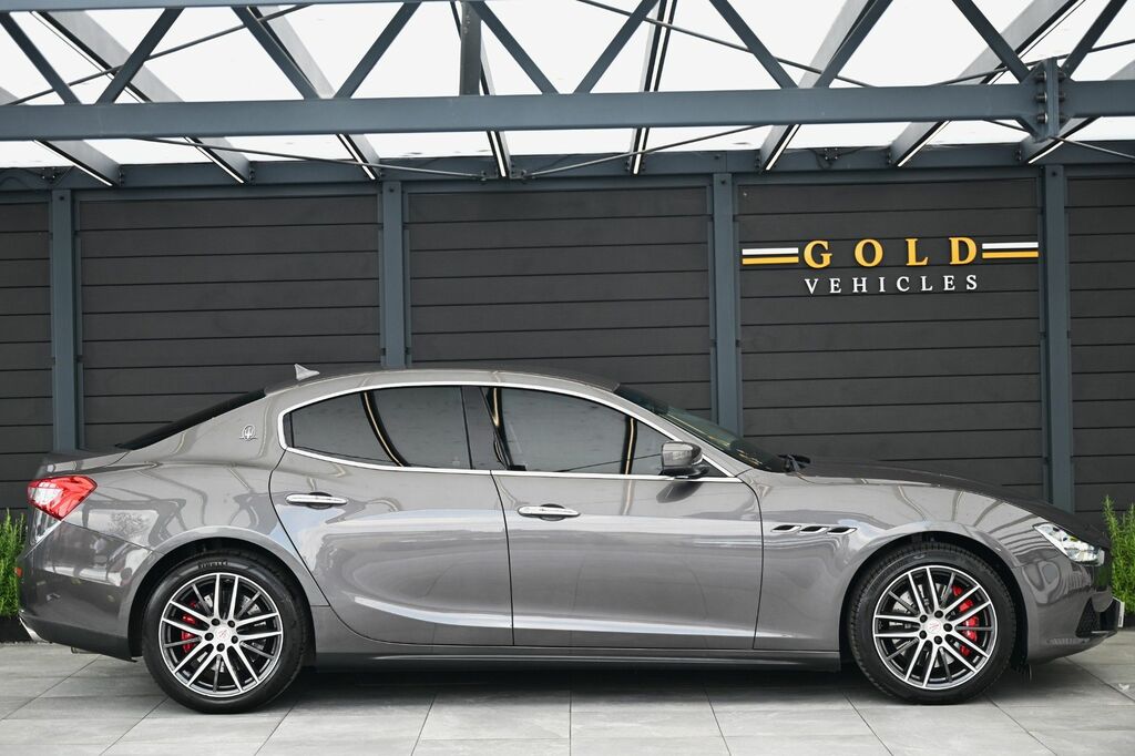 Maserati Ghibli Automatic Black #13