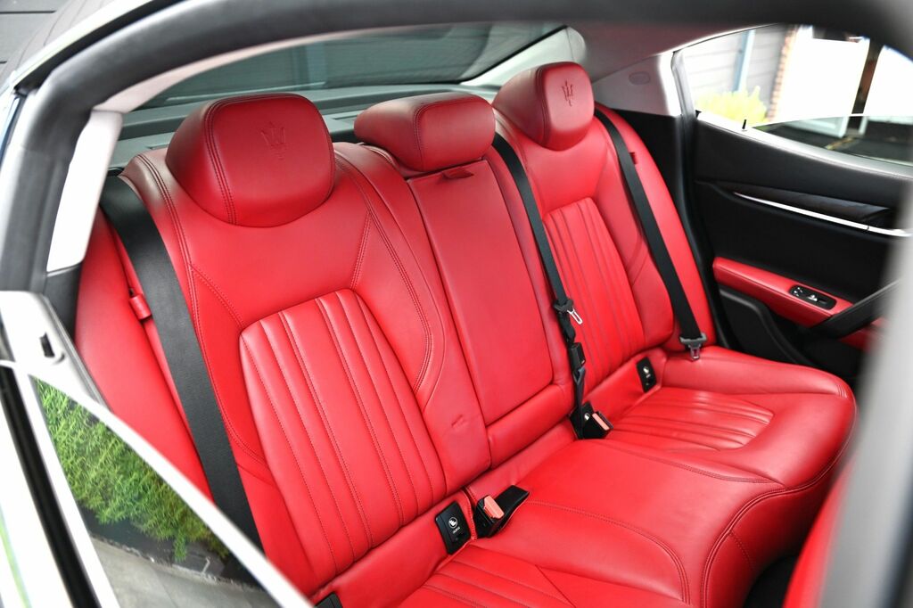 Maserati Ghibli Automatic Black #10