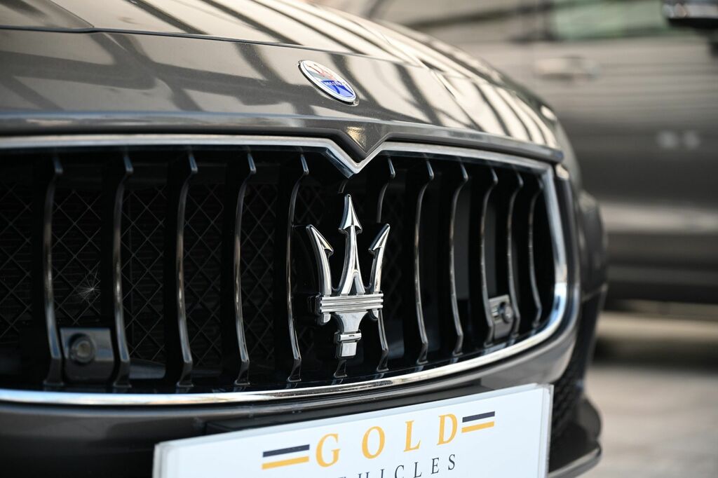 Maserati Ghibli Automatic Black #7