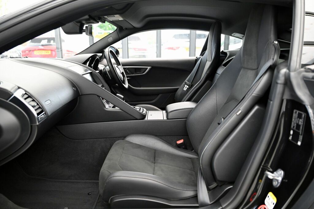 Jaguar F-Type 3.0 Supercharged V6 R-dynamic  #37
