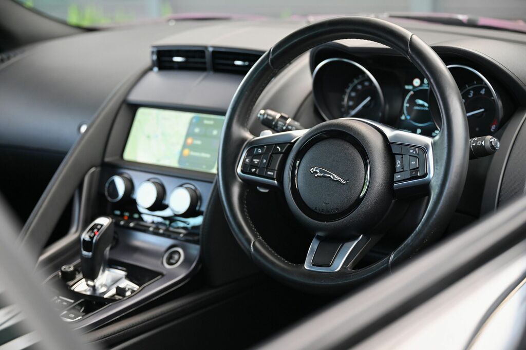 Jaguar F-Type 3.0 Supercharged V6 R-dynamic  #48