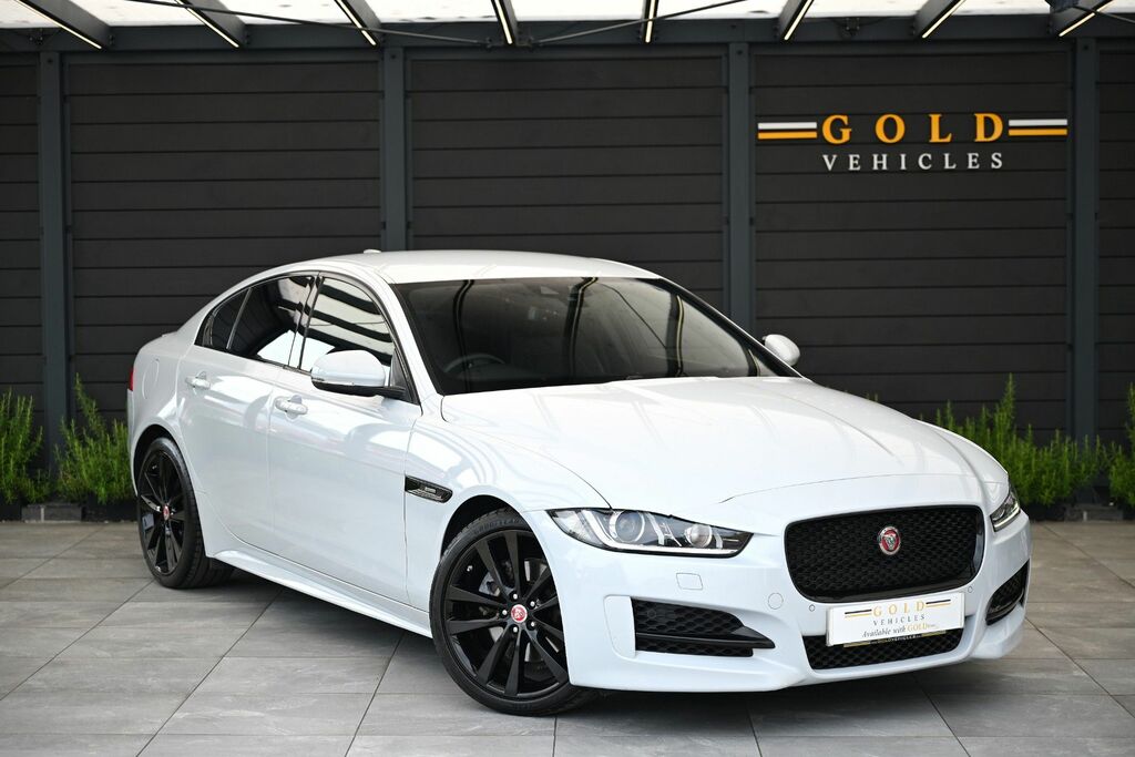 Jaguar XE 2.0D R-sport Saloon Euro 6 S S White
