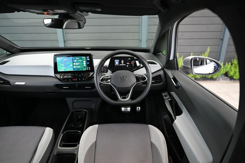 Volkswagen ID.3 Pro Performance 58Kwh 1St Edition Hatchback El White #2