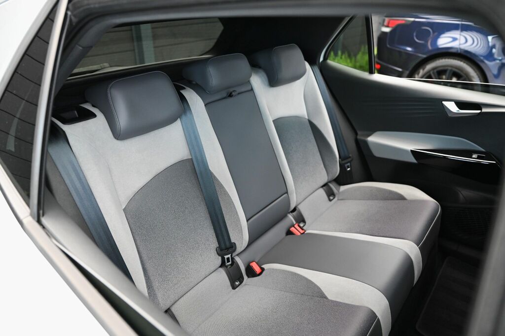 Volkswagen ID.3 1St Edition 58Kwh Pro Performance 204Ps Grey #24