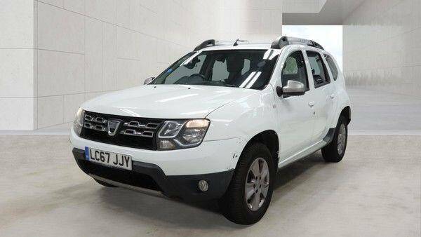 Dacia Duster 1.5 Dci Laureate Euro 6 Ss White #2