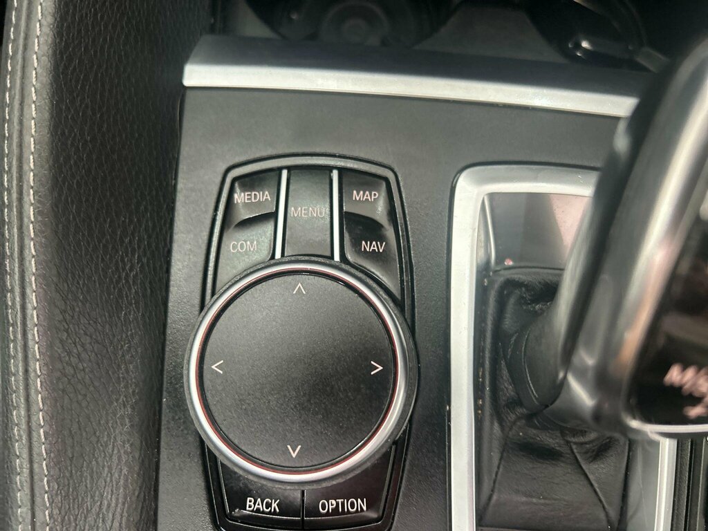BMW X6 Xdrive30d M Sport White #32