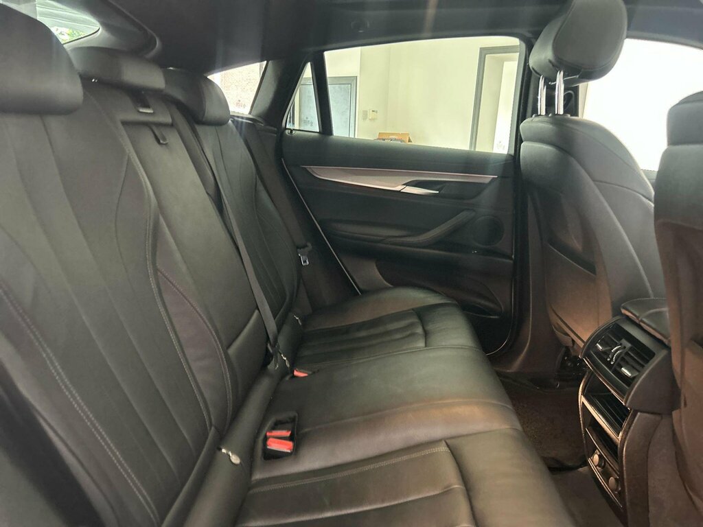 BMW X6 Xdrive30d M Sport White #25